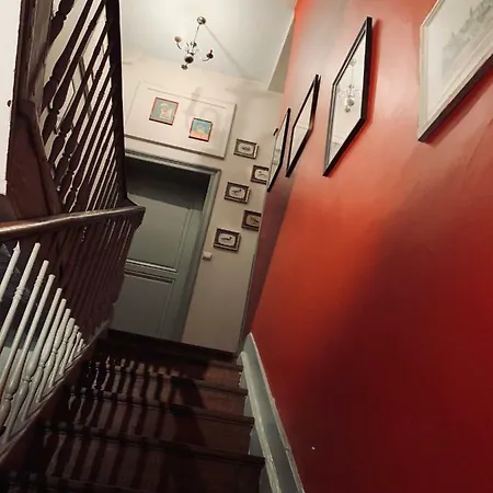 D'hotes Les Foulons Bed & Breakfast