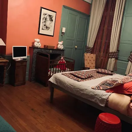 D'hotes Les Foulons Bed & Breakfast 3*